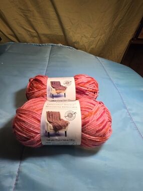 Loops and Threads Impeccable. Speckles, 220 Yrds Total 100% Acrylic, Rose Set2